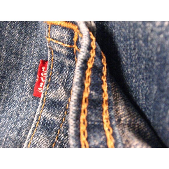 LEVIS 550 Womens CUTOFF JEAN SHORTS Blue 8 Stretch - Picture 7 of 9